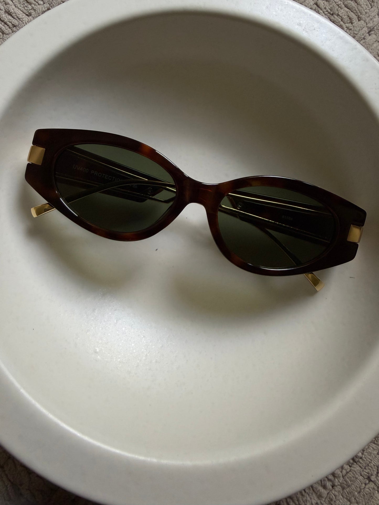 Desnuda Gold Frame Sunglasses - Tortoiseshell with green tea lens