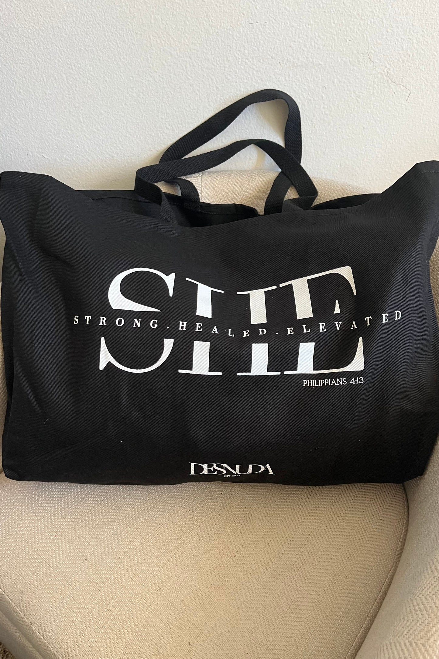 Desnuda S.H.E Large Tote Bags- Black