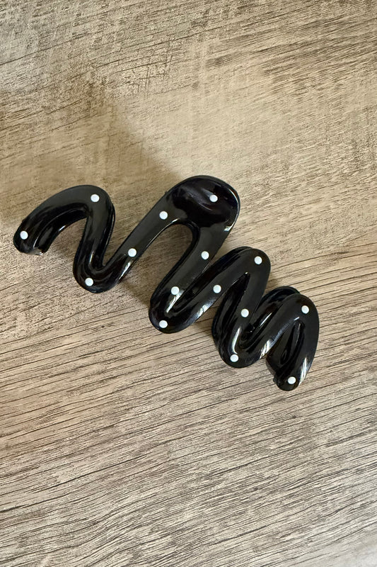 Desnuda Polka Dot Wavy Hair Clip- White